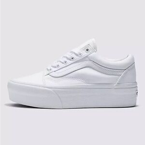 Women’s Vans Old Skool Stackform Shoe in True White Size 5.5 Skate Urban